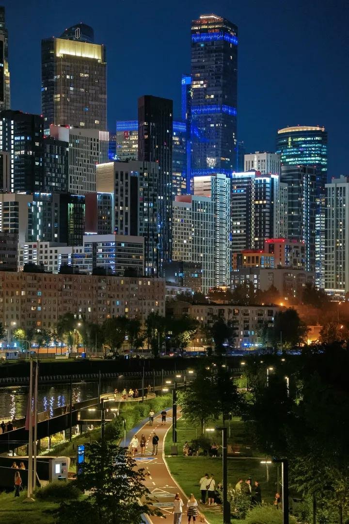 Nadezdamr's tweet photo. Ночная красивая Москва.
#Moscow #Russia https://t.co/7Xwa0tDf0k