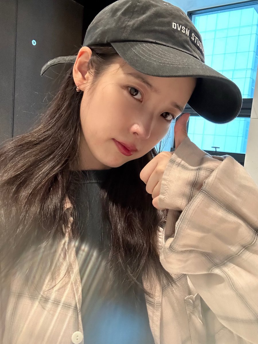 _IUstagram's tweet photo. https://t.co/uzK1OaJS2u