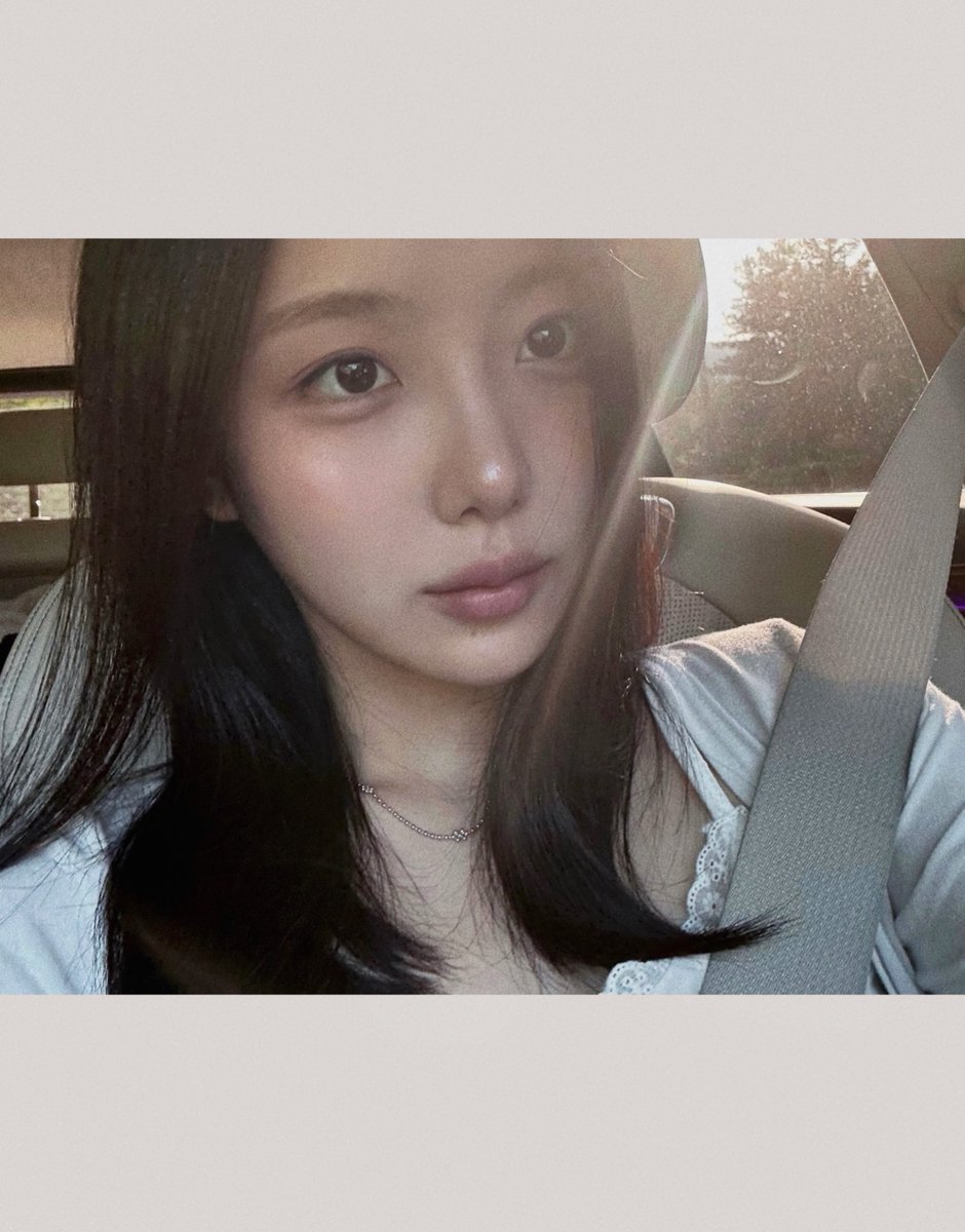 BadVillainbbl's tweet photo. Yunseo Instagram Update  #윤서 #YunSeo #배드빌런 #BADVILLAIN https://t.co/HPhsKTpPs8