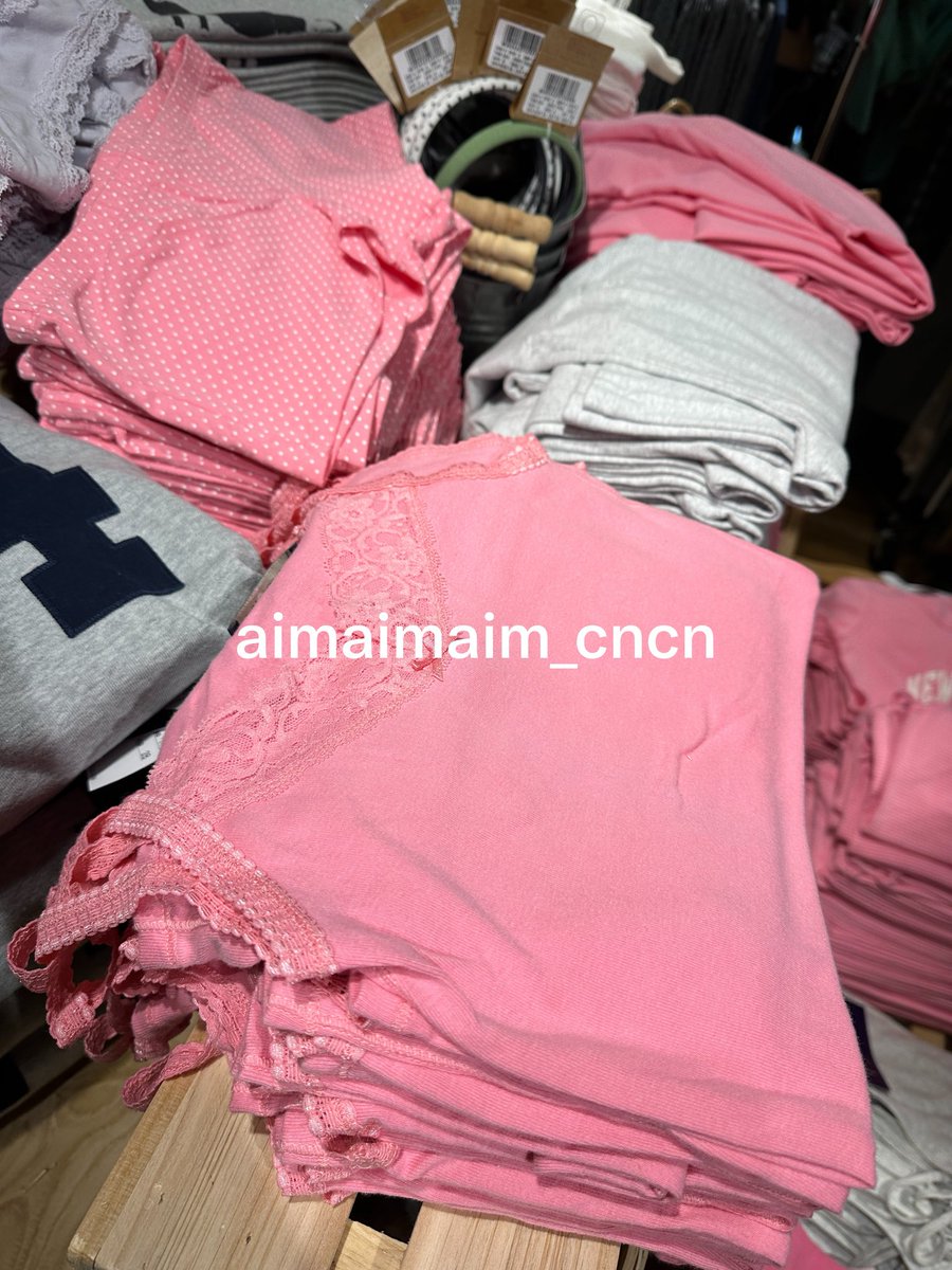 aimaimaim_cncn's tweet photo. รับหิ้ว Brandy Melville ค่า

ส่งของในไทย 9 สิงหาคม

#brandymelville #brandymelvilleth #brandymelvillethailand  #รับหิ้วbrandymelville https://t.co/HjNNsCwgir