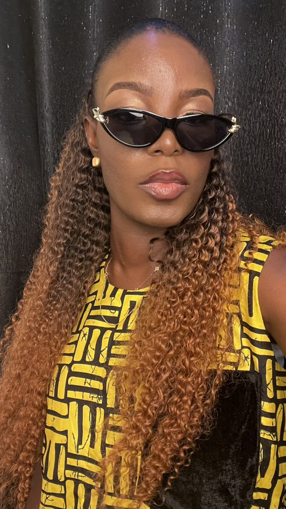 SucrelyizA's tweet photo. Visit our store 👇🏾
Our ladies of fatima junction Sabo after Valid junction (Enyo)Kaduna. Kaduna State

The plaza by your left, last tree upstairs by your right.
Monday-Saturday 
10:00am-7:00pm

#sucrelyizaccesories #glassesvendorinkaduna 
#kadunaglassseller #kadunasunglasses https://t.co/8nDyrRgYvI