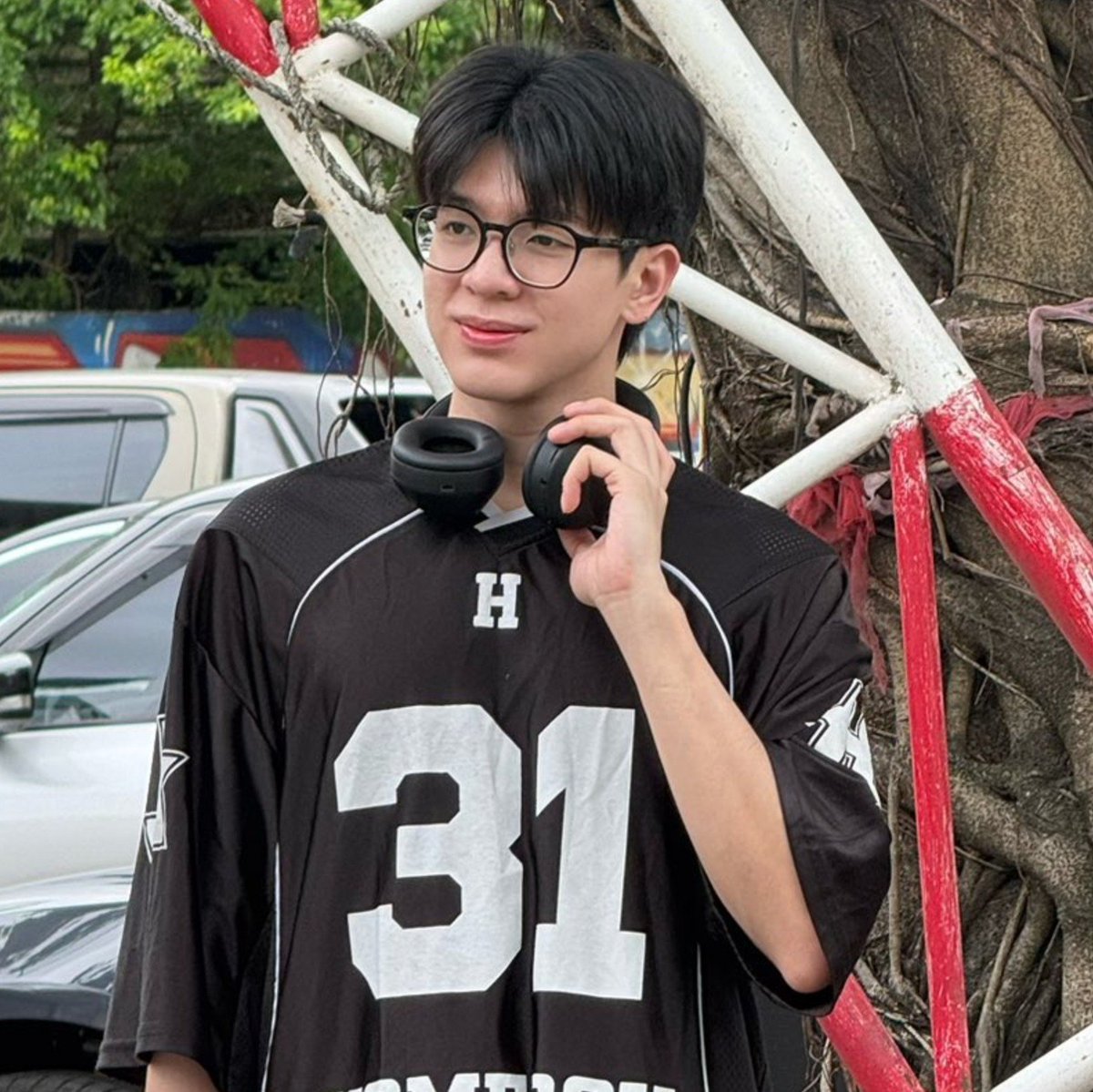 losexctin's tweet photo. รักหนุ่มตี๋แว่นไม่เจ็บเลยสักวัน 🤍🤏🏻

#pie_saran https://t.co/iDR8DDZJhb