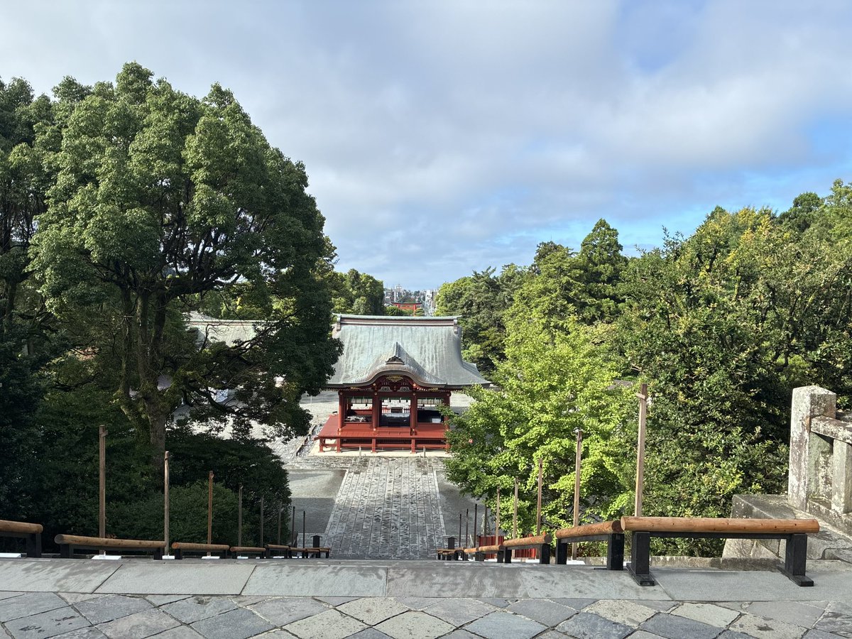 pooh_kmap's tweet photo. 有名な観光地を終電で訪れて徘徊し朝帰る旅part1 https://t.co/UKZggHtSj6