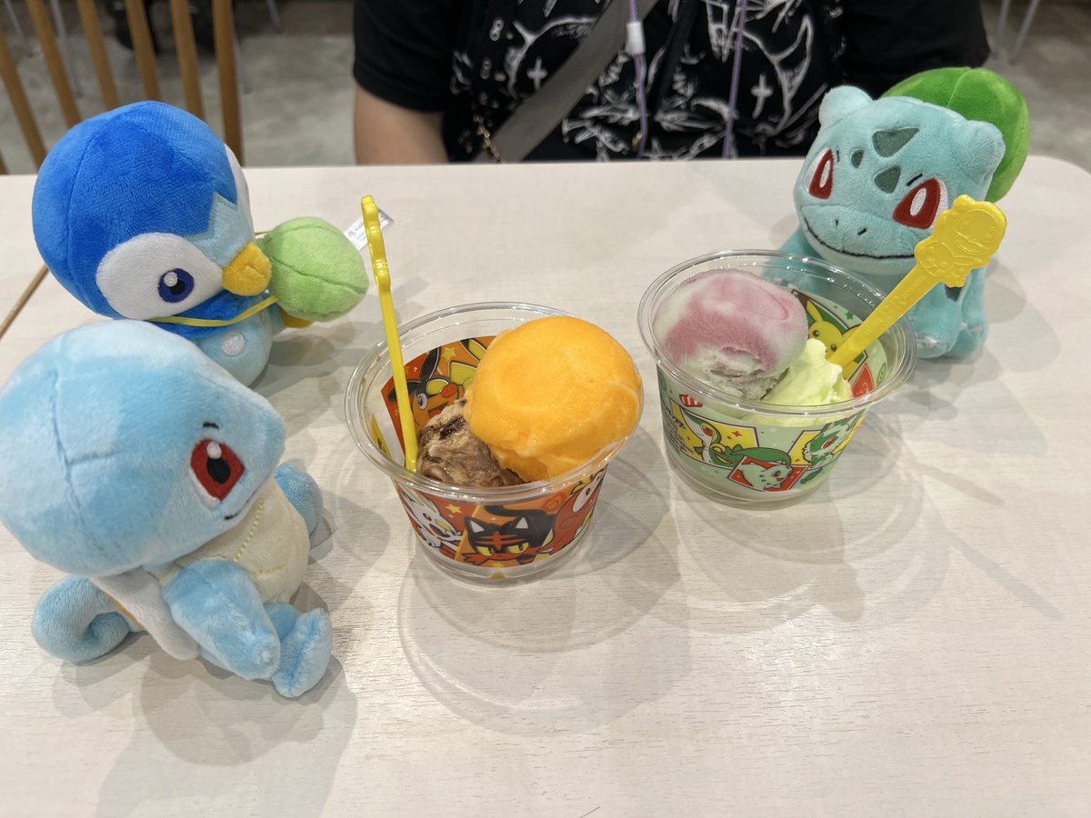 ojm3v7's tweet photo. モンスターボールサンデーは売り切れてました、、、 https://t.co/U0ZM6aES9A