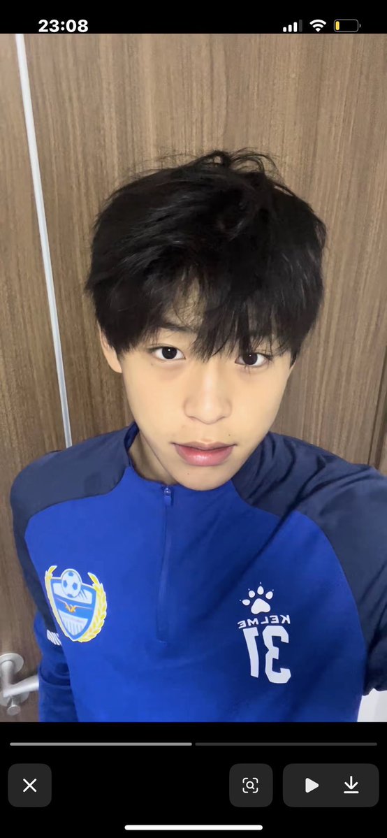 asdEWQ2002's tweet photo. 网红车昌昊，128分采访，多次🐍 https://t.co/qcDPl0Q5eg