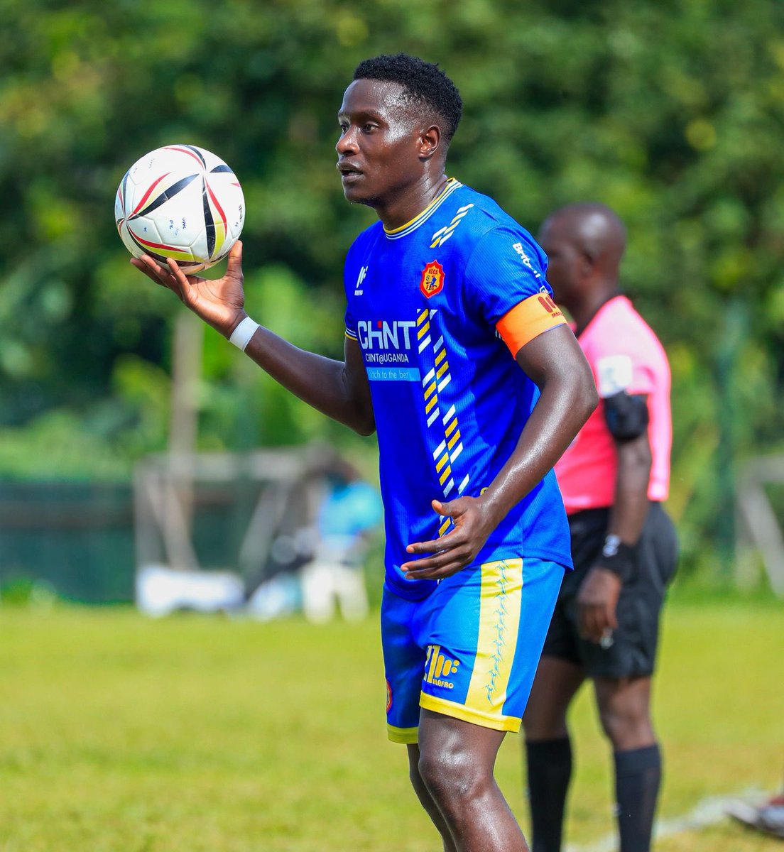 NewJoshua6's tweet photo. Gavin Kizito Mugweri Joins Kenyan Side @nairobiunitedfc 🗞️👌🏽

The Former KCCA &amp; @SCVillaJogoo Defender Has Been A Free Agent Since His Contract Expiration In June 🥏

Well In Gavin . https://t.co/OQreaejHzL