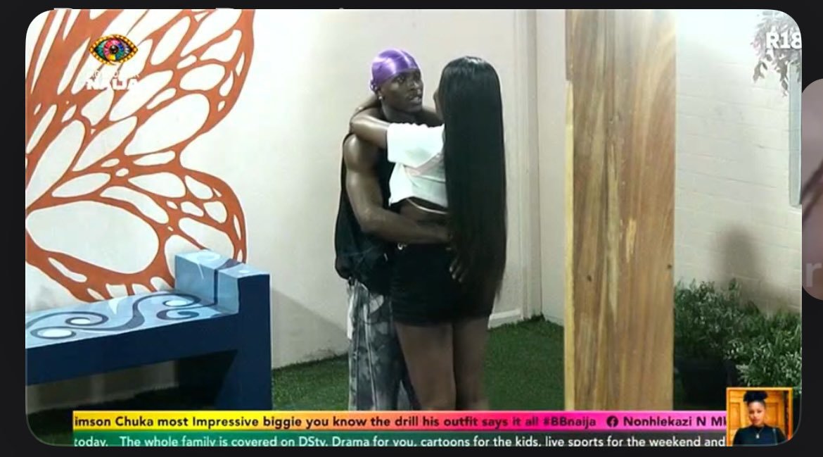 kellard4luv's tweet photo. They feel they are playing each other but they are not. She’s just skeptical about what he feels for her cos of the speck talk, but he genuinely like her. They like each other sha, love in the air in BBN house #araga #Bbnaija #Aragan https://t.co/aK2Qw1TdQi