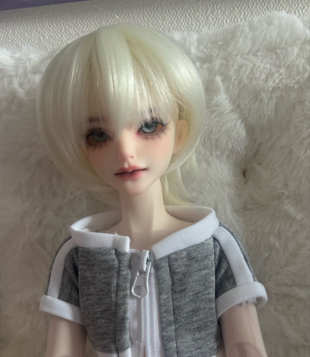 7___doll31's tweet photo. 初めてウィッグカットをしてみました✨バランスよくできたかな✂️🎶 https://t.co/8jHPAjNw2F