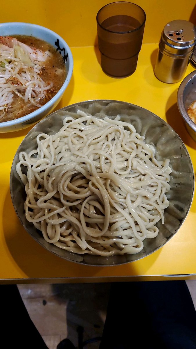jilo_fuji_com's tweet photo. 二郎　野猿街道店2
@Jiro_Yaenkaido2 

2026年173杯目
小つけめんYNA+たまねぎ卵

4回目。
麺とつけ汁よき。他の店でもたまごにカエシ投入してみよ。 https://t.co/apINfiBlEH
