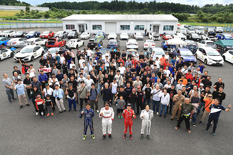 NISMO_JP's tweet photo. 【#ワークスチューニング】
#NISMO #STI #無限 #TRD 4ブランドによる
「ワークスチューニング・サーキットデイ」
Rd.2は、9/12(土)に袖ヶ浦で開催予定
体験走行クラス:空きがあります❗️
エンジョイ1クラス:残りわずか
松田監督が講師として参加予定です
▼詳細はこちら
https://t.co/ID5eA4wHwY https://t.co/3xwDIsdlSR