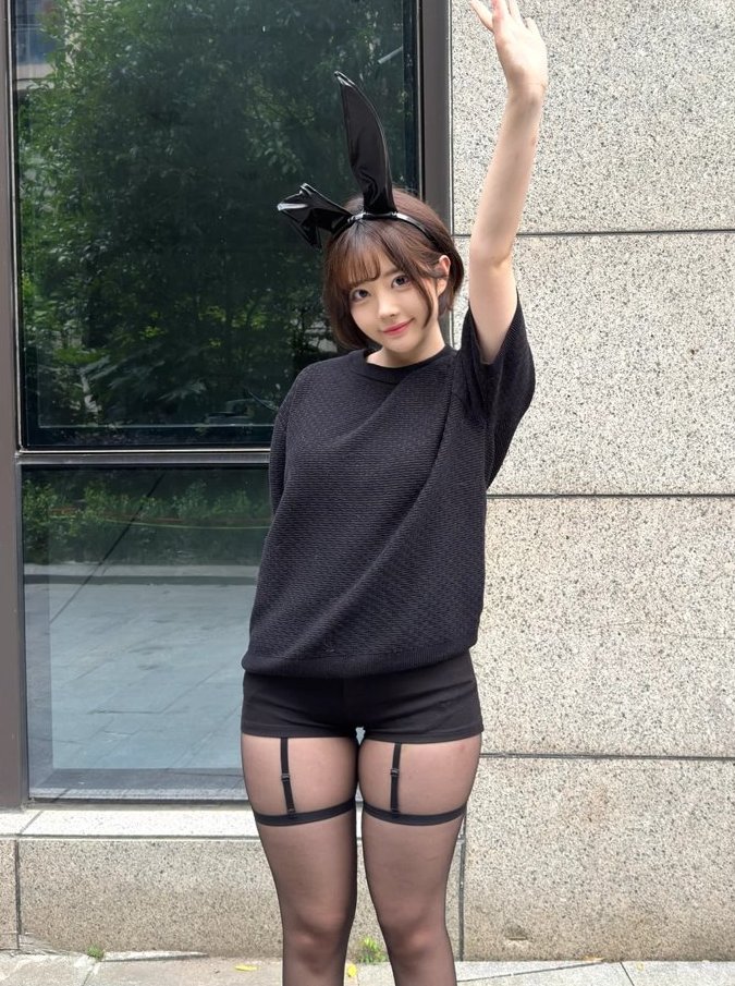 Meryem186749's tweet photo. ぶっちゃけ足太いです、？ https://t.co/0RiC4lF5yi