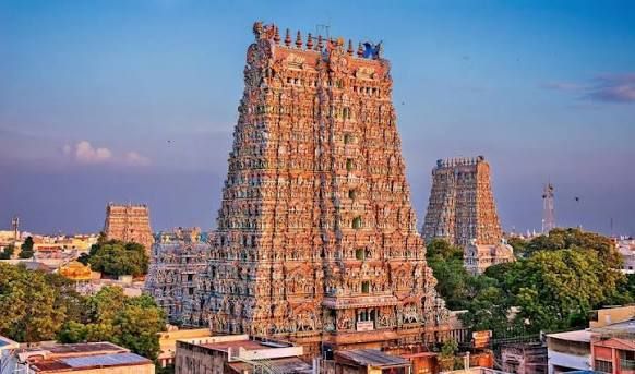 IndianTechGuide's tweet photo. 🚨 The Tamil Nadu government announced plans to renovate 3,000 temples and restore 84 temple cars over five years. https://t.co/lhrNlatyJm
