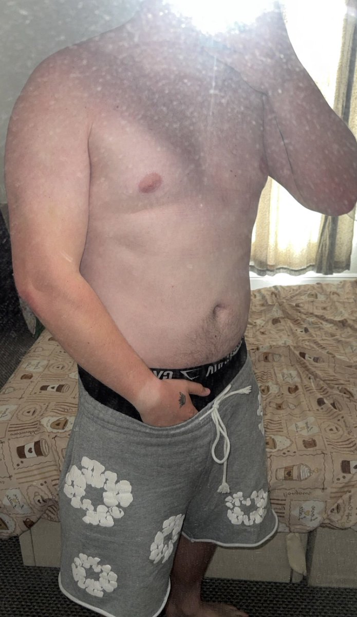 UnknownDadBod66's tweet photo. @MidnightGrowth_ It’s free😏🪵

https://t.co/da2MqDDBVv https://t.co/Gfz6DVJYi0