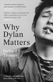 mburocksan's tweet photo. @jimithekewl hocam “Why Dylan matters?” diye bir kitap var. Harvard’da antik dönem şiiri üzerine dersler veren Richard Thomas isimli bir Dylanolog profesör yazmış Nobel sonrası. Fena değil. Ovid, Cicero, Virgil, Rimbaud etkisini ve benzerlikleri tartışıyor https://t.co/tVsjBpqms2