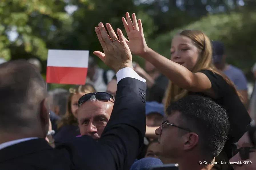 NawrockiKn's tweet photo. Zawsze będę Waszym głosem ❤️🇵🇱 https://t.co/YhU0uXDwJ2