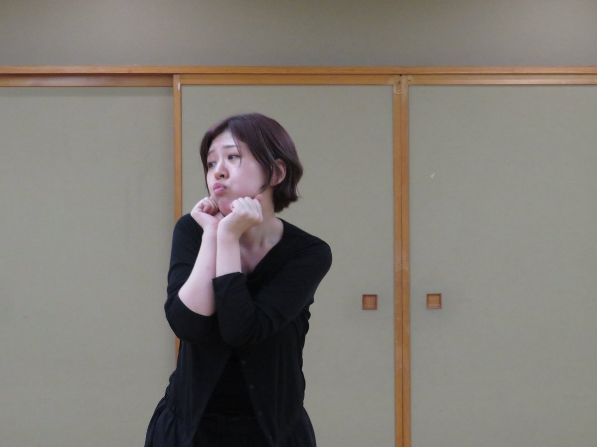 t___a___k___e__'s tweet photo. そ、し、て、ついにいよいよ私も本番が近づいて参りました！
本公演出演するのは6年半ぶりで、あーこうだったーあーだ���たーと感覚���思い出しながら試行錯誤しております。ミュージカルまた帰って来れて嬉しいなー楽しいなーも併せて全力で頑張っているので沢山の方に見ていただけたら嬉しいです☺️ https://t.co/yRsWAYF29L