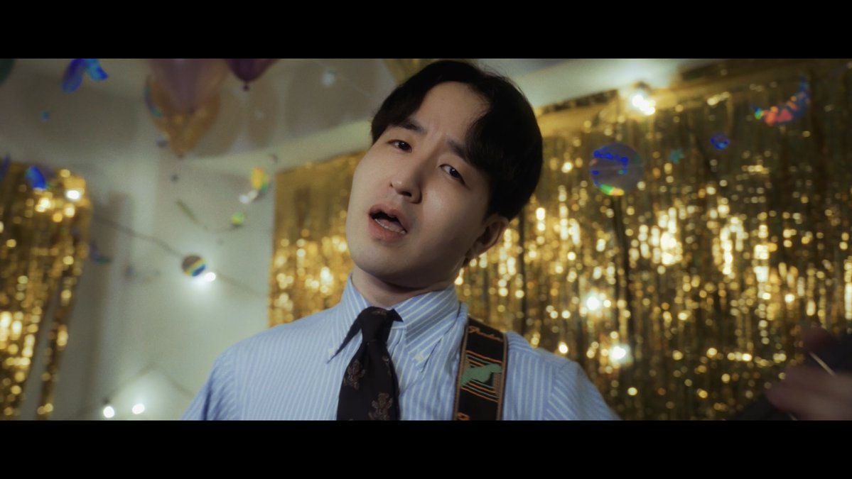 miida_official's tweet photo. miida「Good Bad But Good」
Music Video公開！！

🎥 https://t.co/qSffMHH18G

さまざまな心情が行き交うパーティーナイト🎈
映像と共に新曲をお楽しみください💐

Director：Asuna Higuchi(SEP)
Director of Photography：Ran Fujisawa
Steadicam：Ryo Ryan Kishimoto
Lighting Director：Keito Furugori
Lighting Assistant：Koharu Wakamatsu
Production Manager：Chisaki Hashimoto(SEP)
Production Staff：Kiyohiko Otomo(SEP), Chika Saeki(SEP), Daijiro Oshima(SEP), Sayaka Nakagawa(SEP), Manon Matsuo
Producer：Yuma Nakasuga(SEP)
Production：SEP
Extra：Kim Koshin, Hiroaki Kuwabara, 
Hiroyuki Hama, Kita