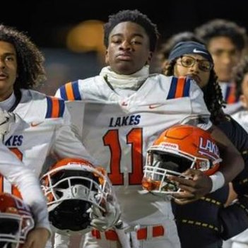 JordanJ_'s tweet photo. UPDATED: Washington 2028 Rankings (Top 200)..  Breaking Down #26-50 https://t.co/oy2m1e8Ke2 Featured at @PrepRedzoneWA .. @BraydenSeiber @grant7petersen @lukeohara_fb @Oliver135509 @zi0n_u @UzyahThomas99 @Antoine2Jr @B_Abbott10 @chancehatchett1 @jshaun_wilson @WaylonAber2028 @CalvinKillian18 @treylonwr