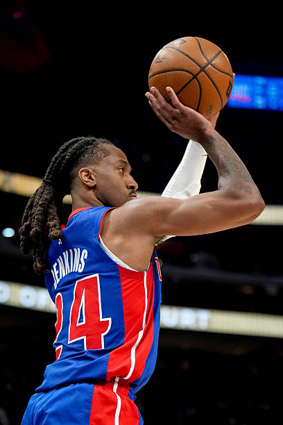 ClutchNumbers's tweet photo. Worst True Shooting (TS%) In The 2025-26 NBA Playoffs (Min. 100 FGA):
1. Daniss Jenkins — 47.2%
2. Julius Randle — 47.9%
3. Jamal Murray — 48.4%
4. Keldon Johnson — 49.2%
5. Miles McBride — 49.3%
6. De'Aaron Fox — 49.7%
7. VJ Edgecombe — 50.4%
8. Jaden McDaniels — 51.2%
9. Tobias Harris — 52.3%
10. Paolo Banchero — 52.4%