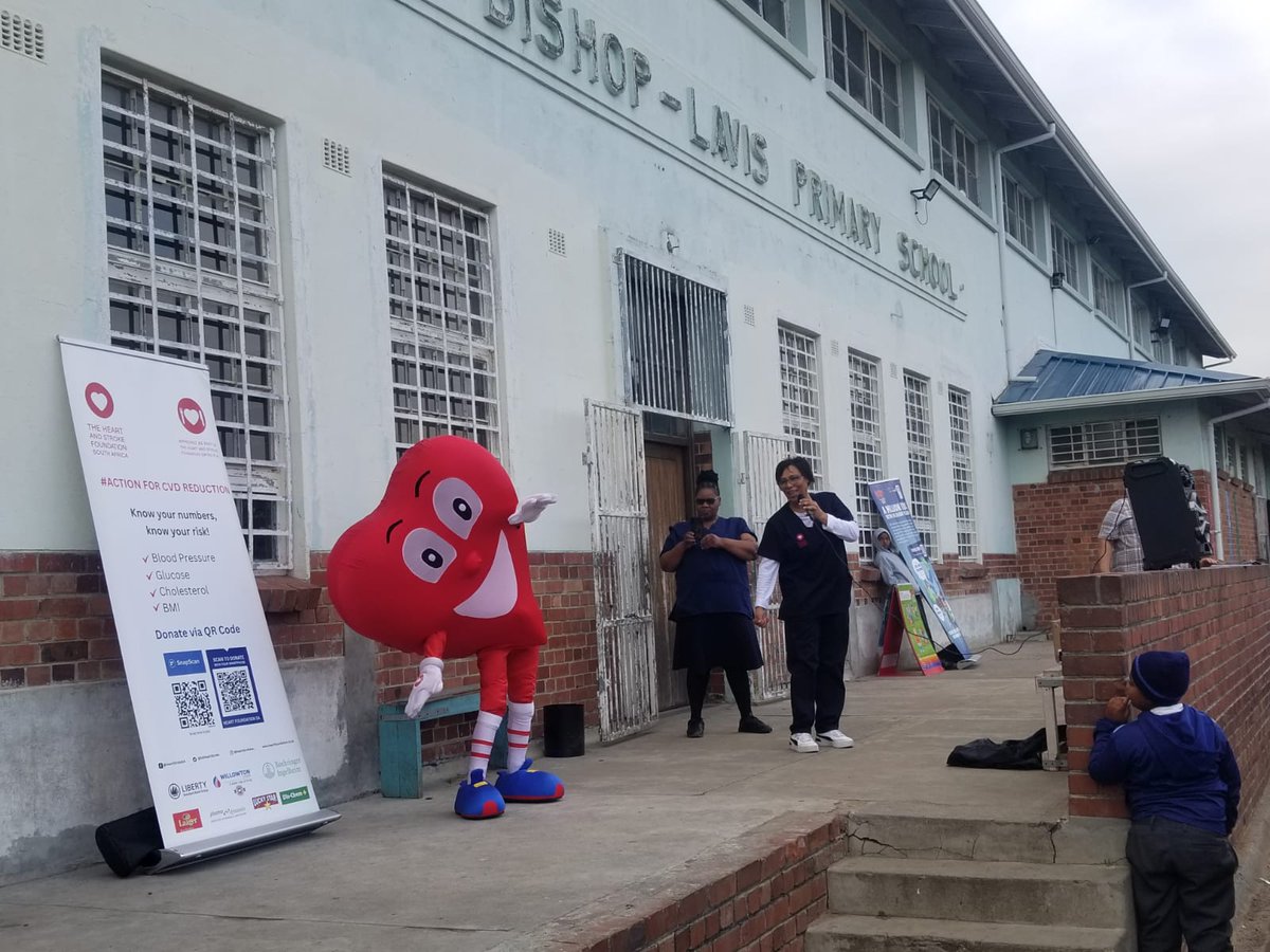 SAHeartStroke's tweet photo. Our Cape Town team out at Bishop Lavis Primary School to educate the learners on the importance of healthy behaviours.❤️🧠😁
#HSFSA #healthylivng #cvdreduction #RheumaticHeartDisease #rheumaticfeverweek https://t.co/hihtFXiLqH