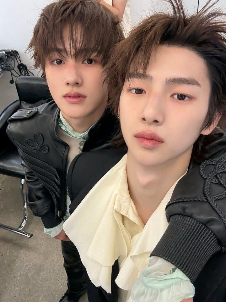 eomhyz's tweet photo. 커염진녀석들 https://t.co/qIb5HVFD7e