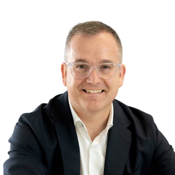 ConSalud_es's tweet photo. #Opinión | 🩺 Innovar en #dermatología es mucho más que desarrollar nuevos #tratamientos: es mejorar la calidad de vida de los #pacientes
✍️ @JFCuellodeOro, director general de @LEOPharmaEs, analiza las oportunidades de esta especialidad
https://t.co/HxJNpaaptC https://t.co/IR913MJIea