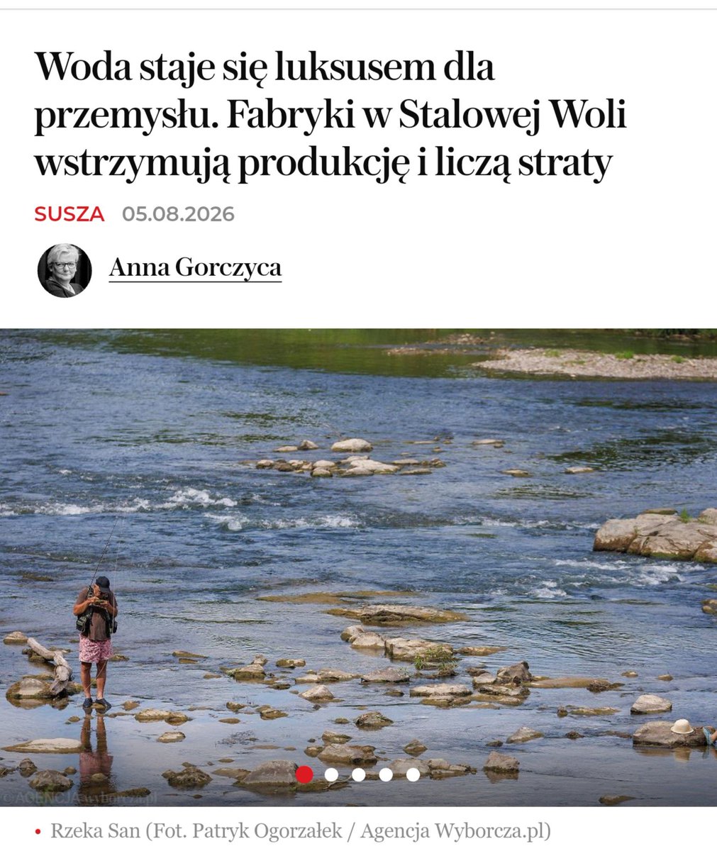 LKraskowski's tweet photo. #Susza Susza i alarmująco niski poziom wody w Sanie zaczyna sprawiać kłopoty przemysłowi w Stalowej Woli. Elektrociepłownia musiała ograniczyć pobór wody z rzeki, a dostarczająca wodę przemysłową spółka EkoSan po raz drugi zakręciła kurki w kilkudziesięciu zakładach. Niektóre firmy musiały  wtrzymać produkcję. @gazeta_wyborcza
