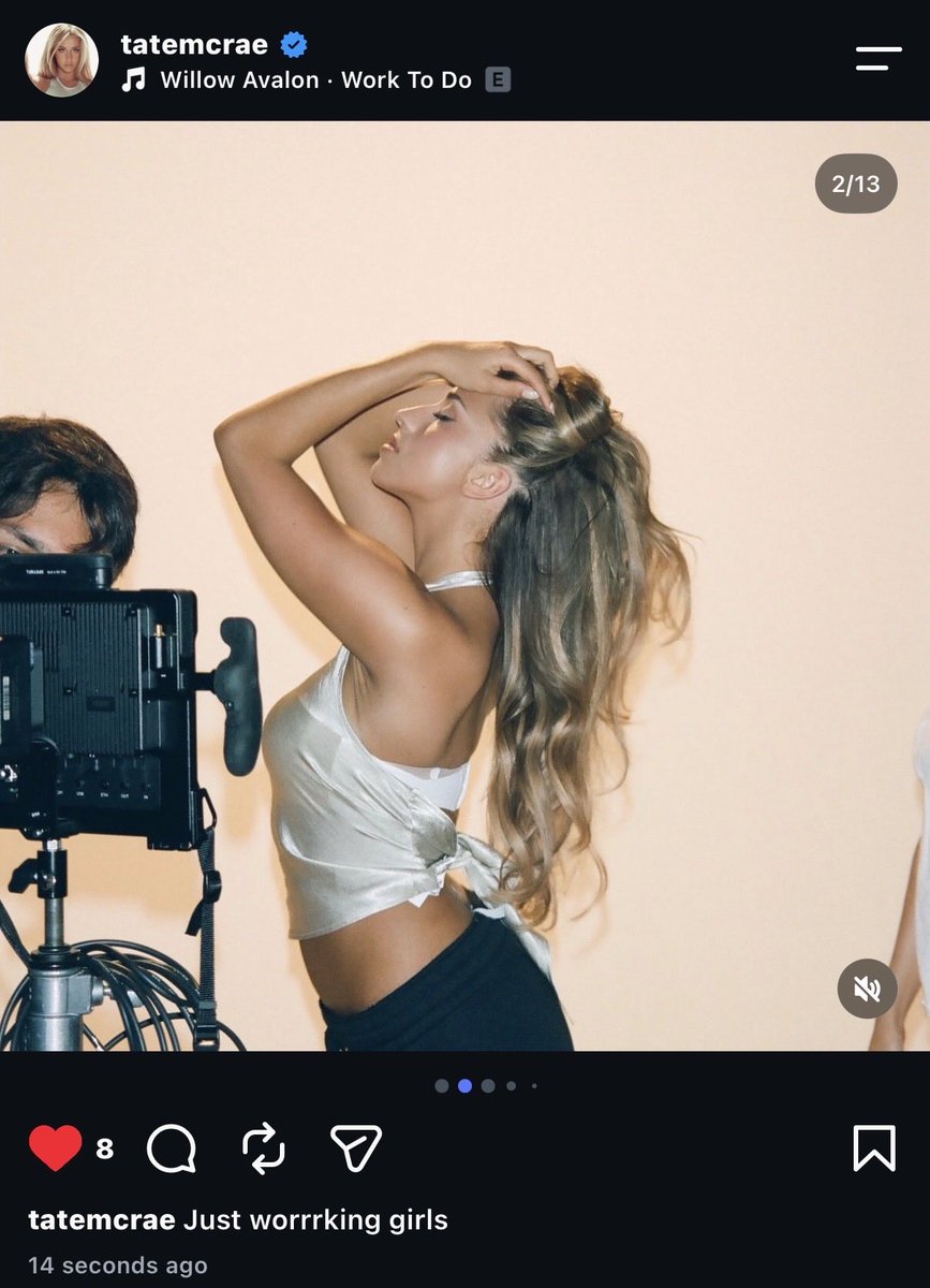 mcraesarchive's tweet photo. great now she’e going to think i’m a fan 🙄🙄 https://t.co/IeGQcRCtHo