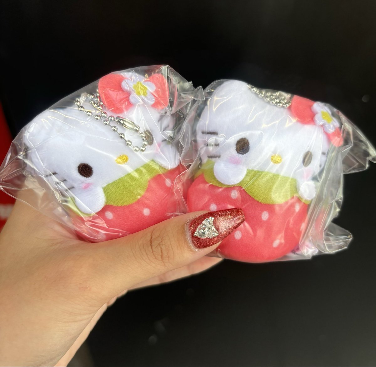 _____ppp16's tweet photo. 欲しい人いたら引き取ってほしい、🥺 https://t.co/gob2vIUKar
