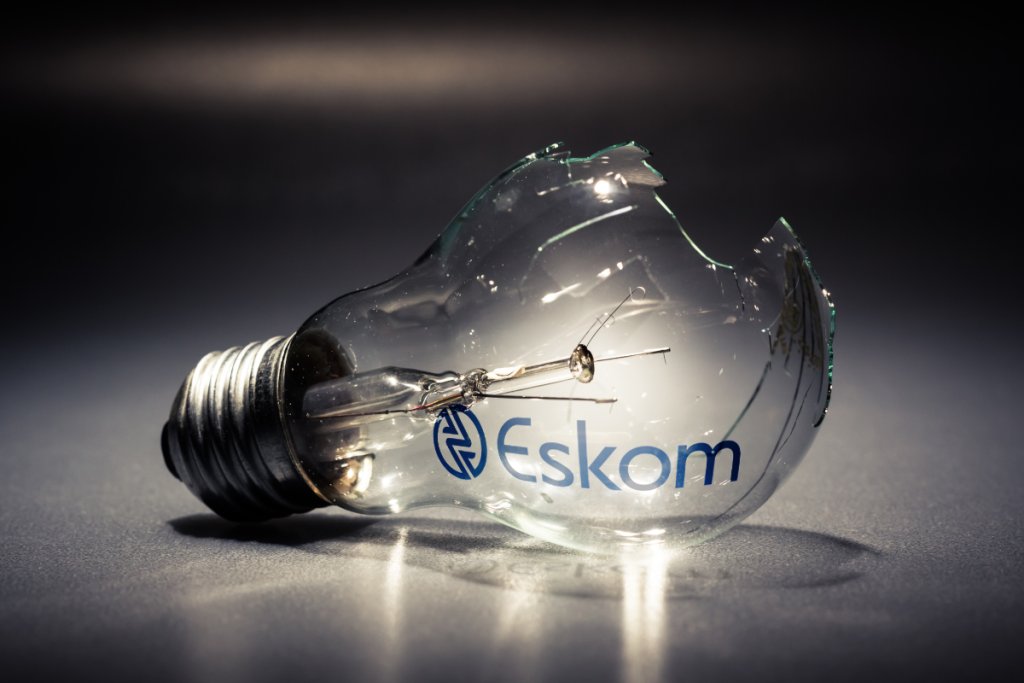 kaboyellow52683's tweet photo. You can’t rebuild the grid by breaking black businesses. Follow the law. Enforce due process. Eskom Corruption https://t.co/b63BzARnps