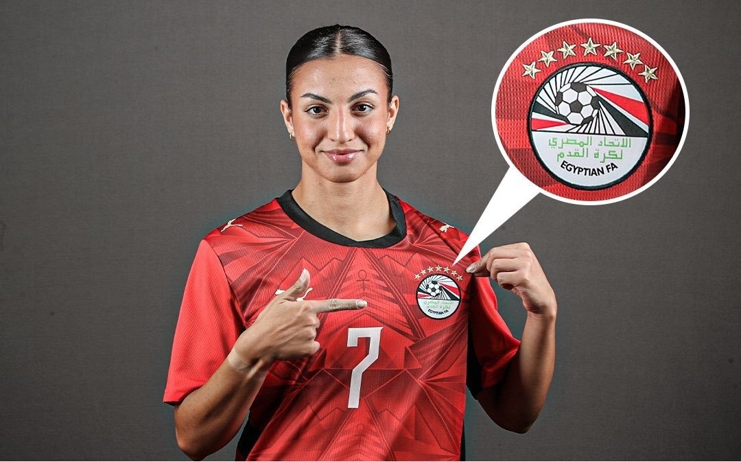 we30_'s tweet photo. من خيبة إلى خيبة أكبر!
منتخب مصر "بنجومها السبعة" تودع البطولة بفضيحة كروية 15 هدفاً تسكن شباكهن في 3 مباريات، لتصبحن حصالة المجموعة وأضعف خط دفاع بالبطولة بدون منازع، بينما منتخب مالاوي من أول مشاركة لهن تصدرن المجموعة.

اتمنى أن الإتحاد المصري قد استمتع بهذا "الإنجاز" التاريخي! https://t.co/rbvpNOI81U