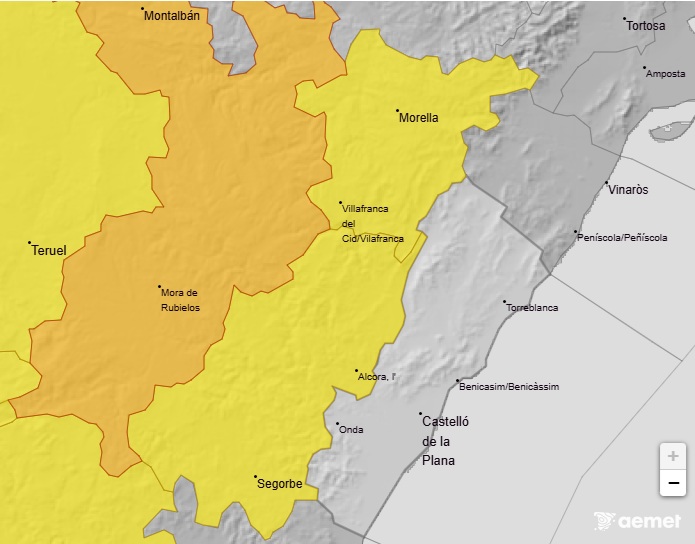 copecastellon's tweet photo. 🔥 Las claves del jueves en Castellón: 
⛰ Ideas para proteger la Sierra de Espadán
⛈ Tormentas y granizo en camino
🏗 Porcelanosa vende un 70 % en el ámbito internacional
⚽ El albinegrismo despide a Luis Cela

🎧 https://t.co/gca1UC2yUc
#Castellón #COPE #HerreraEnCOPE https://t.co/Yky2wcqJRX