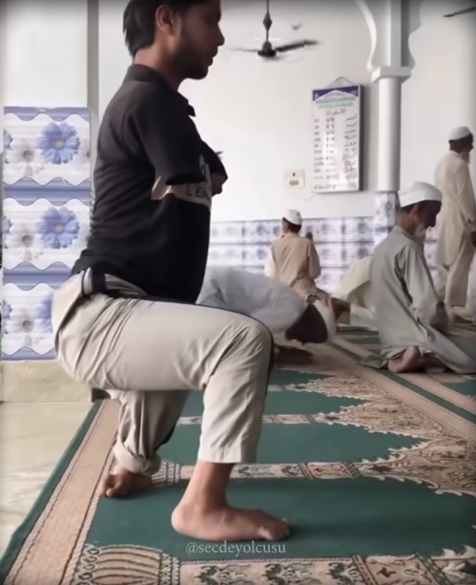 ZAHSER2438's tweet photo. Bedeni namaz kılmasına engel olmadı.

Ey nefsim…

Senin mazeretin ne? https://t.co/Y3yqvl2TN6