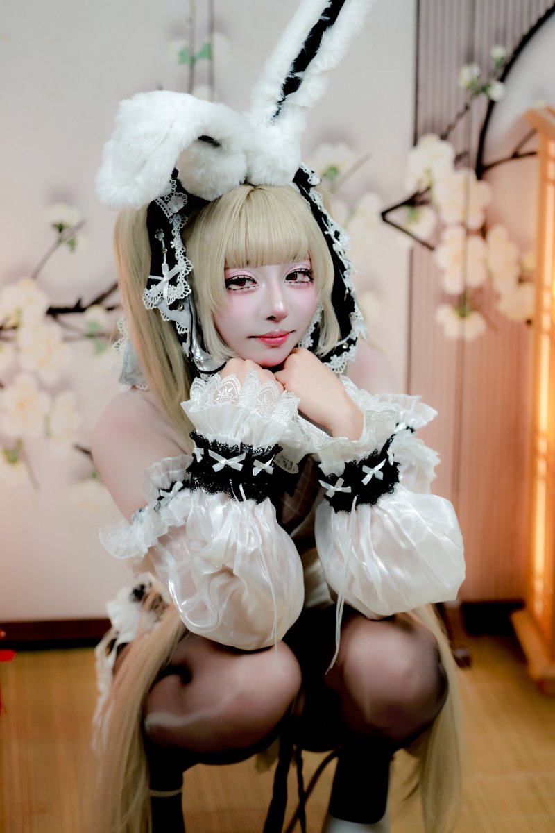 RT_J_DP's tweet photo. 2026.07.19 서울 코믹월드 SUMMER 2026 
아르카나 스튜디오

#AzurLane #碧蓝航线 #アズールレーン #Formidable #BunnyWhite #Cosplay #コスプレ 

cos - 린땅 りんたん lynn 铃铛 @ly______cos 님 https://t.co/YdltevtBth