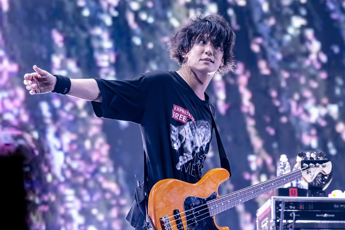 BP_40th's tweet photo. 【B-PASS online】
UNISON SQUARE GARDEN 現体制ラストライヴ『UNISON SQUARE GARDEN LIVE 2026「Sentimental Period」』レポート

🔗https://t.co/vQjIN6RDLi

#UNISONSQUAREGARDEN #USG2026 
#BPASS https://t.co/45BoPejzNY