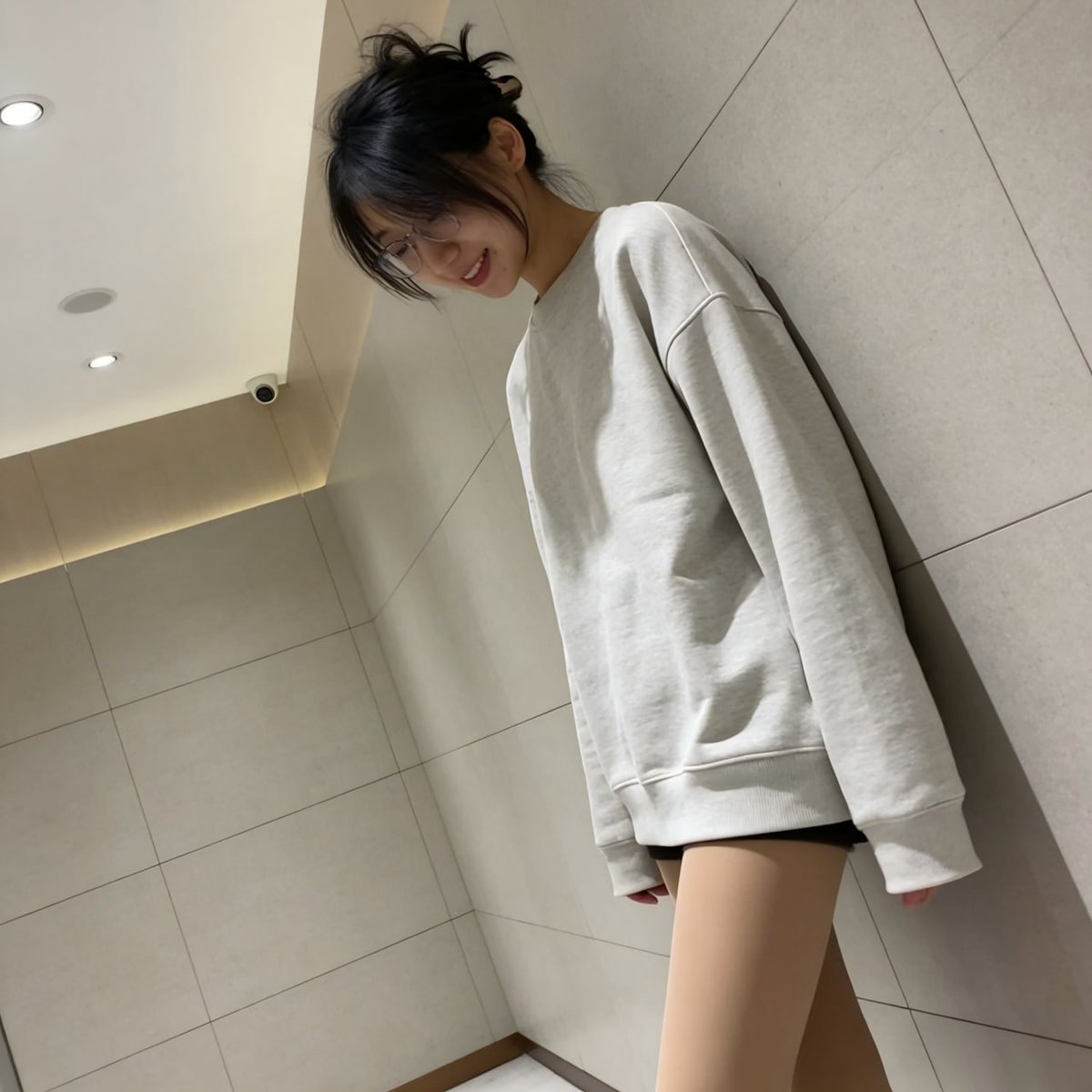 SanjiTeja's tweet photo. 第一次玩x不知道发什么 😇  

    开脱！！！！！

  上供！！   ！

刚拍的新鲜出炉的照片  视频！！！😘 https://t.co/HDwpr4CrRH