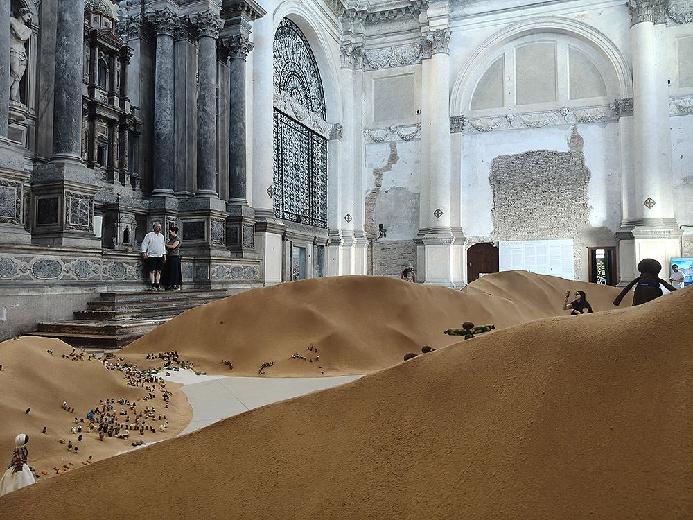 Neo2_Magazine's tweet photo. Tide of Returns: Una instalación expositiva en el Ocean Space de la fundación TBA21-Academy, Venecia, formada por artistas del Pacífico australiano, África del Sur y del Oeste, Europa y América Latina.
https://t.co/OeNwCiCRKu https://t.co/sfA1q9IdZg