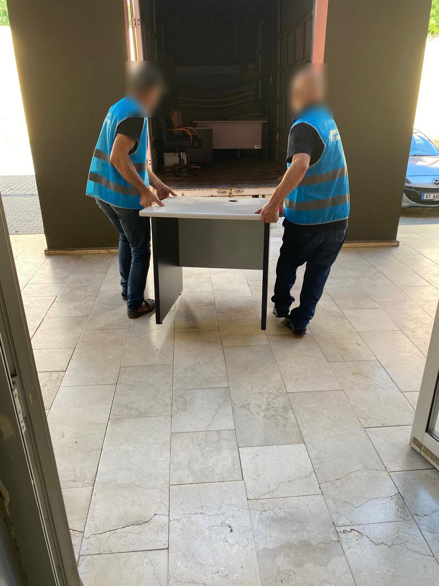 DuzceDsm's tweet photo. AKÇAKOCA LİSESİNDE TOPLU ÇALIŞMA HİZMETİ...

   Kamu hizmeti yükümlülerinin, topluma katkı sunmak amacıyla gerçekleştirdikleri toplu çalışma hizmeti kapsamında,Düzce Akçakoca Lisesinin temizlik ve taşıma işlemleri gerçekleştirildi.

@lutfullahates25 
@KarabahceKenan https://t.co/dRVGbHeSCL