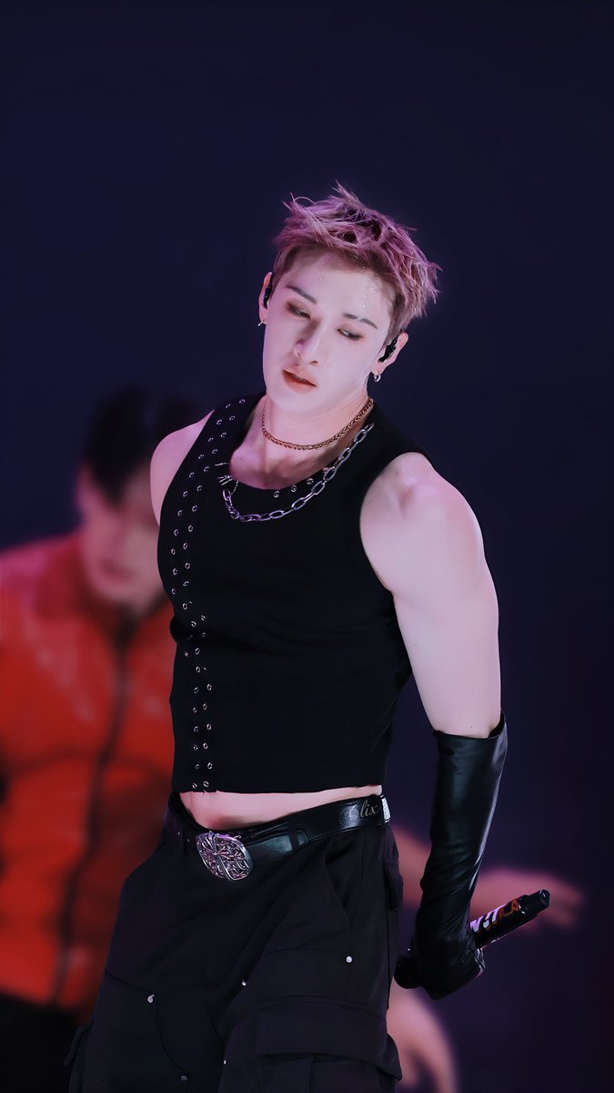 chris_lovelix's tweet photo. 260801
<RUN IT SEOUL> Day 4
🐺💜

#방찬 #BangChan 
#StrayKids #스트레이키즈
#RUN_IT
#RUN_IT_SEOUL https://t.co/ilMQTWNZl4