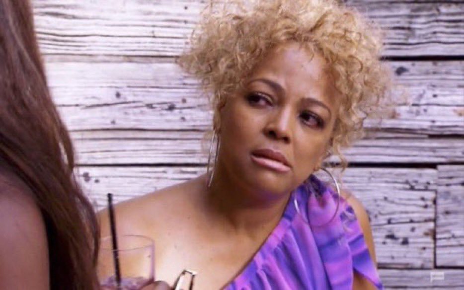 Vesper_2005's tweet photo. Me when I’m already having a rough day &amp; a Nigga start flirting with Me https://t.co/PQczt5fhVE