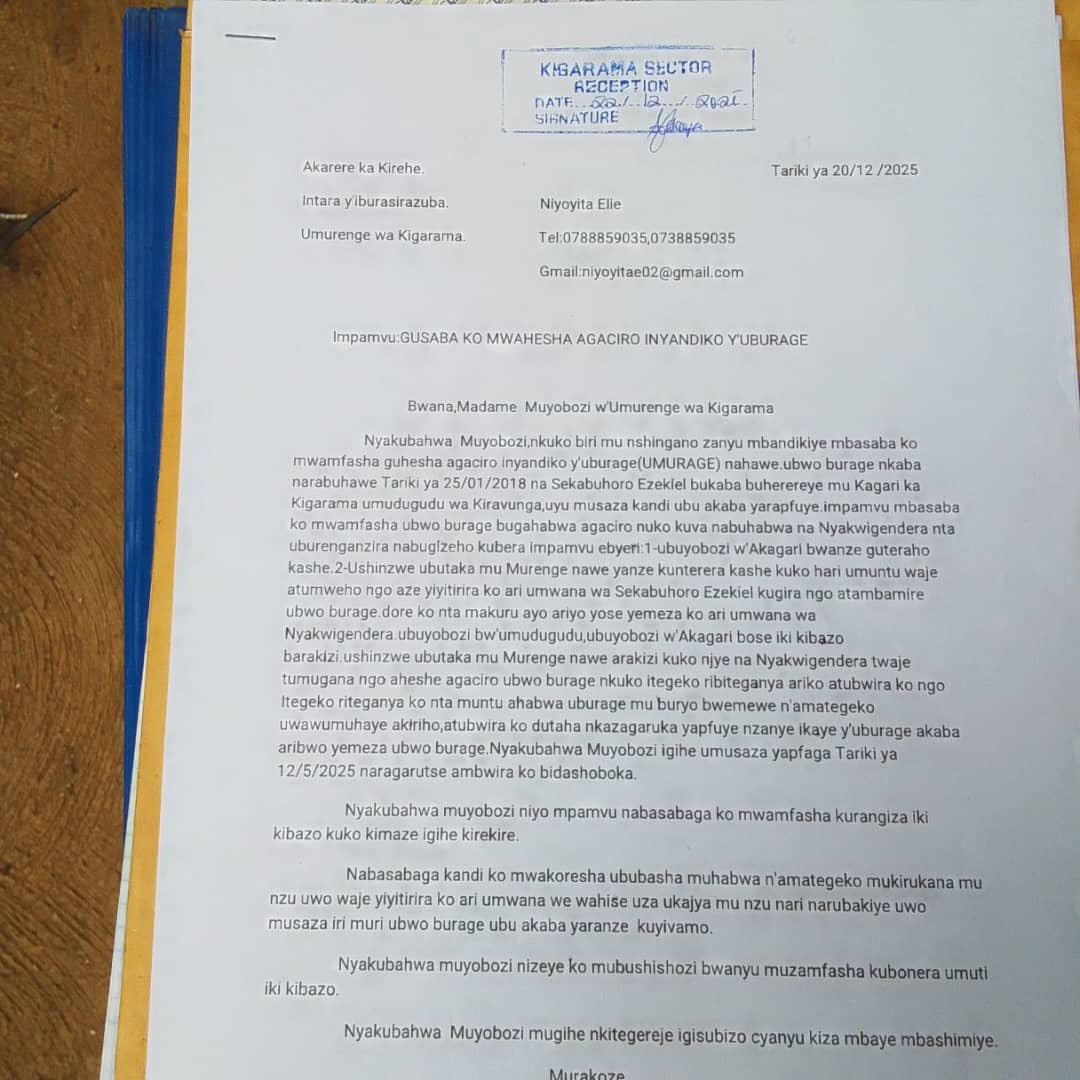INGENZINEWSP's tweet photo. Niyoyita Elie aratabaza Gitifu w’Umurenge wa Kigarama mu karere ka Kirehe kuko Habiyakare Cyprien yigabije umutungo yiyita umwana wa Nyakwigendera Sekabuhoro.
Inkuru Irambuye ➡️ https://t.co/O5nxSWcjFp 

@RwandaEast
@KireheDistrict https://t.co/RtTEZDSNva