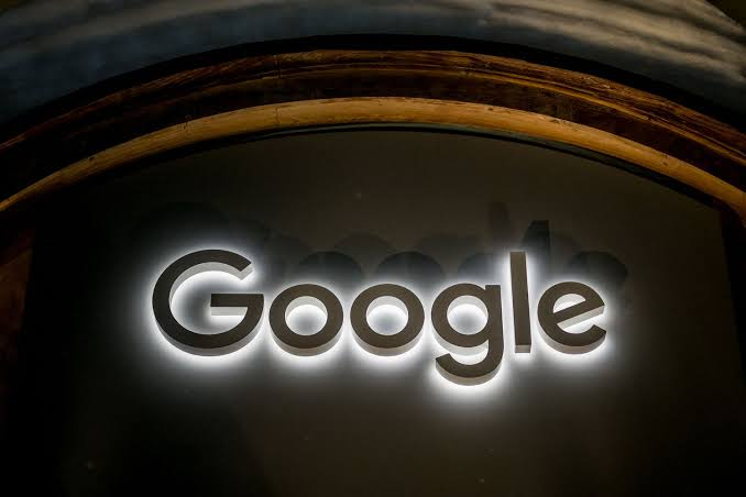 SCR01111's tweet photo. Google SDE Roadmap (3 to 4 Months) 📌

Everything I'd focus on if my goal was Google.

1. DSA (40%)
NeetCode 150: https://t.co/8BQxApC4rC
LeetCode Google Tag: https://t.co/cPkGYeufFj
Tech Interview Handbook: https://t.co/vHRyYhCWTq

Target 250 to 300 problems, weighted toward graphs, trees, DP, and design a data structure questions since these show up disproportionately in Google loops.

2. System Design (20%)
ByteByteGo: https://t.co/TMv2Tbm1x5
System Design Primer: https://t.co/kj8QBHCZvh
Designing Data Intensive Applications: https://t.co/ADGlSKPZEw

3. Core CS (10%)
Master OS, DBMS, Computer Networks, and OOP.
OSTEP: https://t.co/4NrVmK3xo8
GeeksforGeeks: https://t.co/dmEWLbs4ij

4. Low Level Design (10%)
Refactoring Guru: https://t.co/JxYHXG17L1
Head First Design Patterns

5. Behavioral and Googleyness (10%)

Google scores this as its own interview, not small talk. Prep 6 to 8 STAR stories covering conflict with a teammate, a failure, an ambiguous problem, leading without authority, and disagreeing with a decision.

6. Projects

Build 2 to 3 production-grade projects. Know the scaling decisions and trade-offs cold. Google interviewers probe project depth harder than most companies.

7. Mock Interviews (5%)
Pramp: https://t.co/LMYYuURD1c
https://t.co/dyQfNTZcrD: https://t.co/0M4UjYnjuP
Exponent: https://t.co/eZImnYtA9R

Do 15 to 20 mocks, and start early so feedback shapes your DSA and LLD prep instead of just validating it at the end.

8. Resume and Referral
Jake's Resume: https://t.co/4Nyn6vZlGH

A referral meaningfully improves your recruiter screen odds versus a cold apply. Worth chasing early.

9. AI Knowledge

This is the cherry on the cake, not the cake itself. Know how to use AI coding tools well, understand prompting, and be able to explain when and why you would or wouldn't use AI assistance in a real engineering workflow. It won't carry you through a DSA round, but it shows up in how you talk about your projects and workflow.

10. YouTube

Striver, William Fiset, Abdul Bari, Gaurav Sen, ByteByteGo

11. Must Read
Google Developer Blog: https://t.co/6rMrtzSsOJ
Google Testing Blog: https://t.co/Zns52NBw8T
Google Research Blog: https://t.co/hGr4RTj799

If you can consistently solve 250 to 300 quality LeetCode problems, build 2 to 3 production-grade projects, understand System Design and Core CS, nail your behavioral stories, practice 15 to 20 mock interviews, and stay sharp with AI tools on the side, you'll be in a strong position for Google SDE interviews.

Bookmark this.