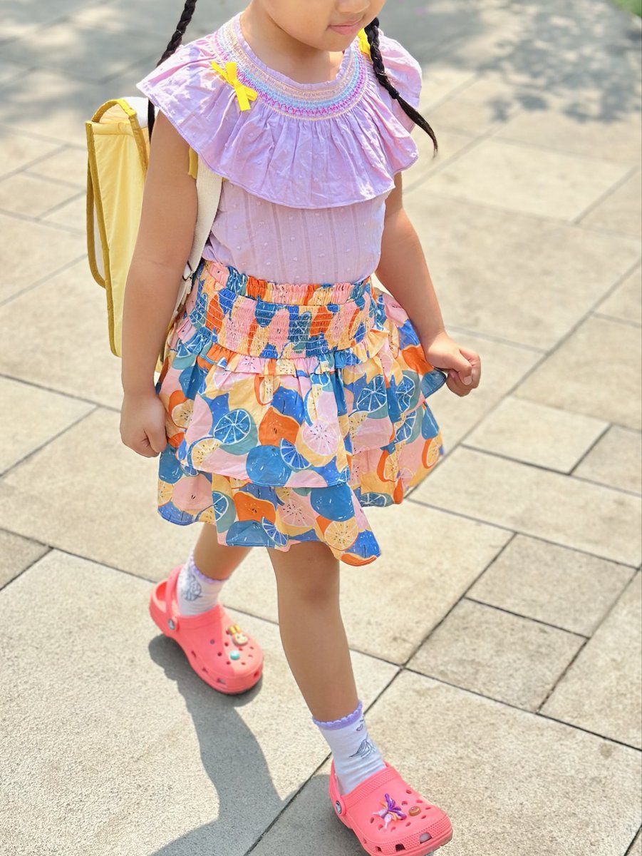 Amorrita's tweet photo. Forever dressing my baby like a walking rainbow 🌈
(Paling nggak sampe anakya masi mau didandanin 😙) https://t.co/C05VHujPaD