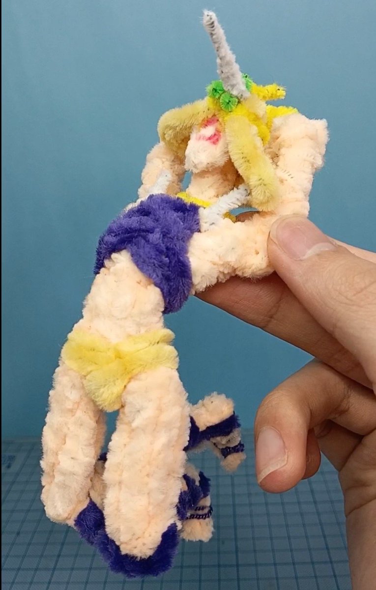 karamoru321's tweet photo. モールでワムウを作りました！
#ジョジョの奇妙な冒険 #ワムウ 
#モールアート https://t.co/br2LXBgmcr