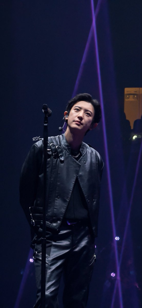 DODOKyungg's tweet photo. Gorgeous man, indeed 🤍

#Chanyeol #찬열 #EXO #엑소 #weareoneEXO @weareoneEXO https://t.co/x62cdpCgrw