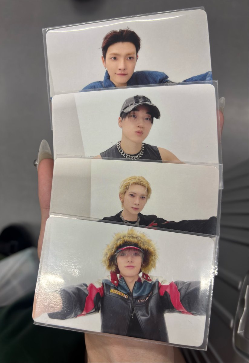 oo__1q7's tweet photo. 譲)ホンジュン、サン、ヨサン、ミンギ

求)ソンファ、ウヨン
同種交換探しております🤚🏻
郵送交換希望です

ATEEZ アチズ エイティーズ トレカ 特典 交換 https://t.co/gID7Ke6Yg0