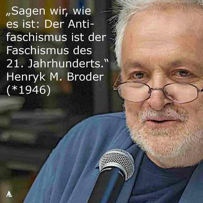 amarno25's tweet photo. @backbord161 Hat nichts mit Eiern zu tun. Wer kein Stroh unter seiner Mütze trägt kann einschätzen, Mitstreitern vermeintliche Gefahr anzudichten kann nicht zum Parteiverbot führen, auch bezahlte NGOs, Omas helfen da nicht. https://t.co/wsHOn4bG5H