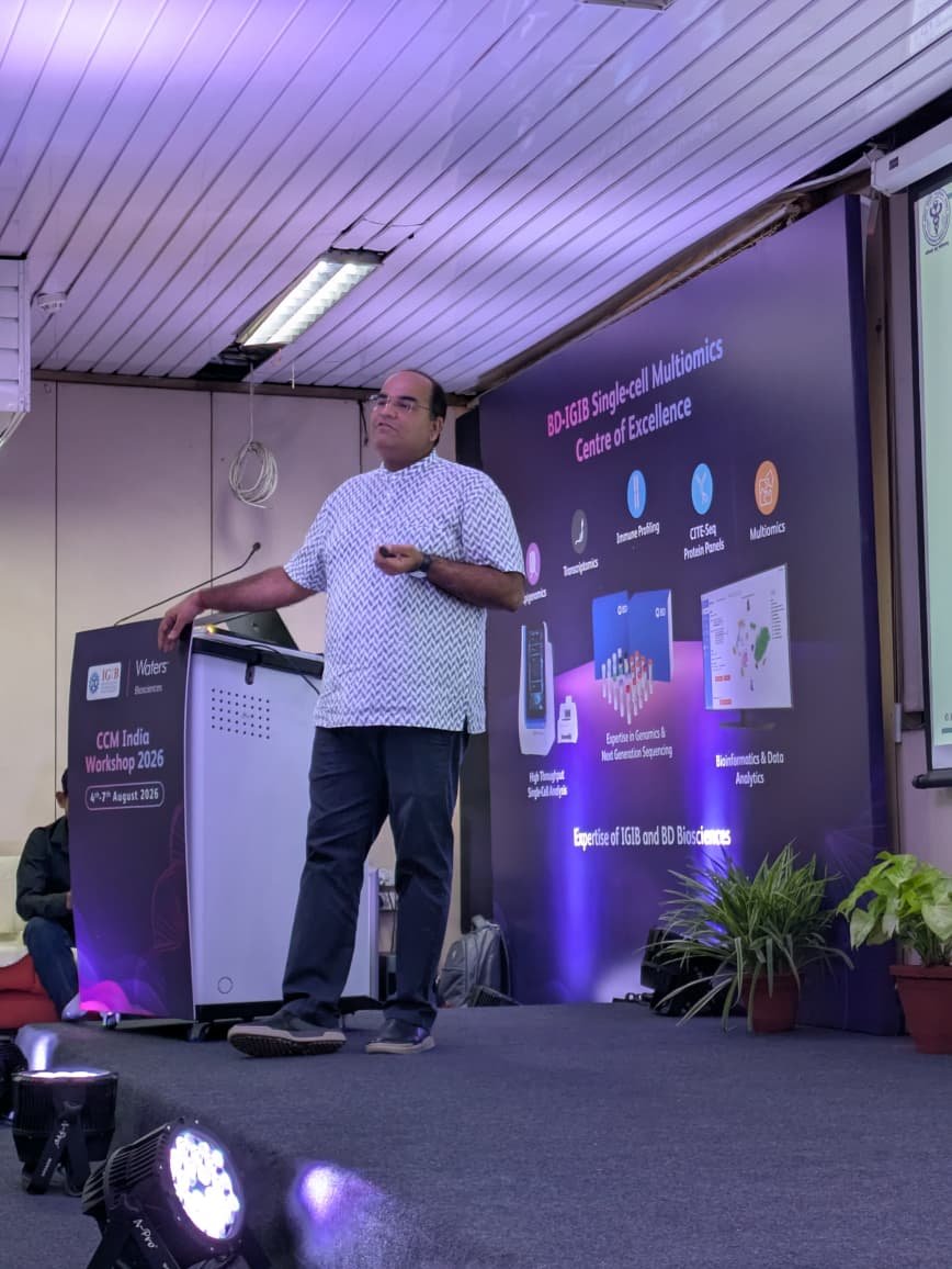 RajeshPandeyLab's tweet photo. Using Single Cell Multiomics for understanding post menopausal osteoporesis through the prism of autoimmunity by Rupesh Srivastava @TIOILAIIMS from @aiims_newdelhi excited audience for something different but also the versatility of Single Cell Multiomics. https://t.co/T9SNgdPc6r