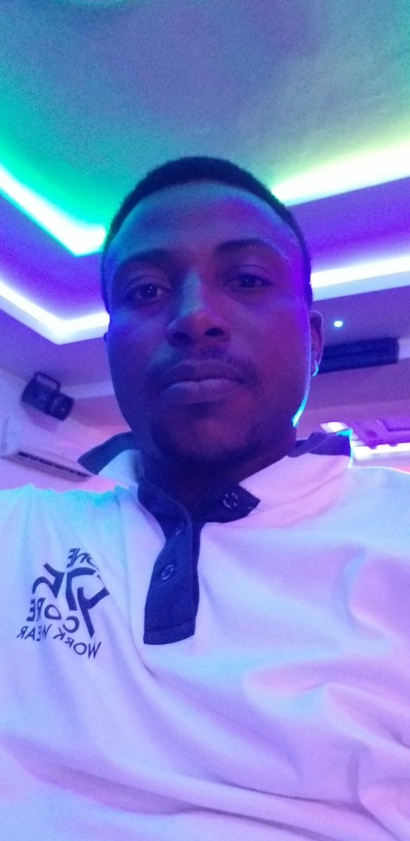 ify_austin's tweet photo. It's my Birthday 🎂+1 🎈

Wish me well &amp; Repost 🙏

Got a sweet Happy Birthday message and cool rewards from https://t.co/e1YTIKbHUl today! https://t.co/pCrZYrUeoU https://t.co/43tPXgYj0N