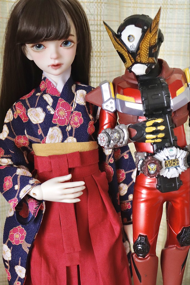 Ubepsnq's tweet photo. #うちの子かわいい 同じポーズでツーショ https://t.co/OvVGquBu0B